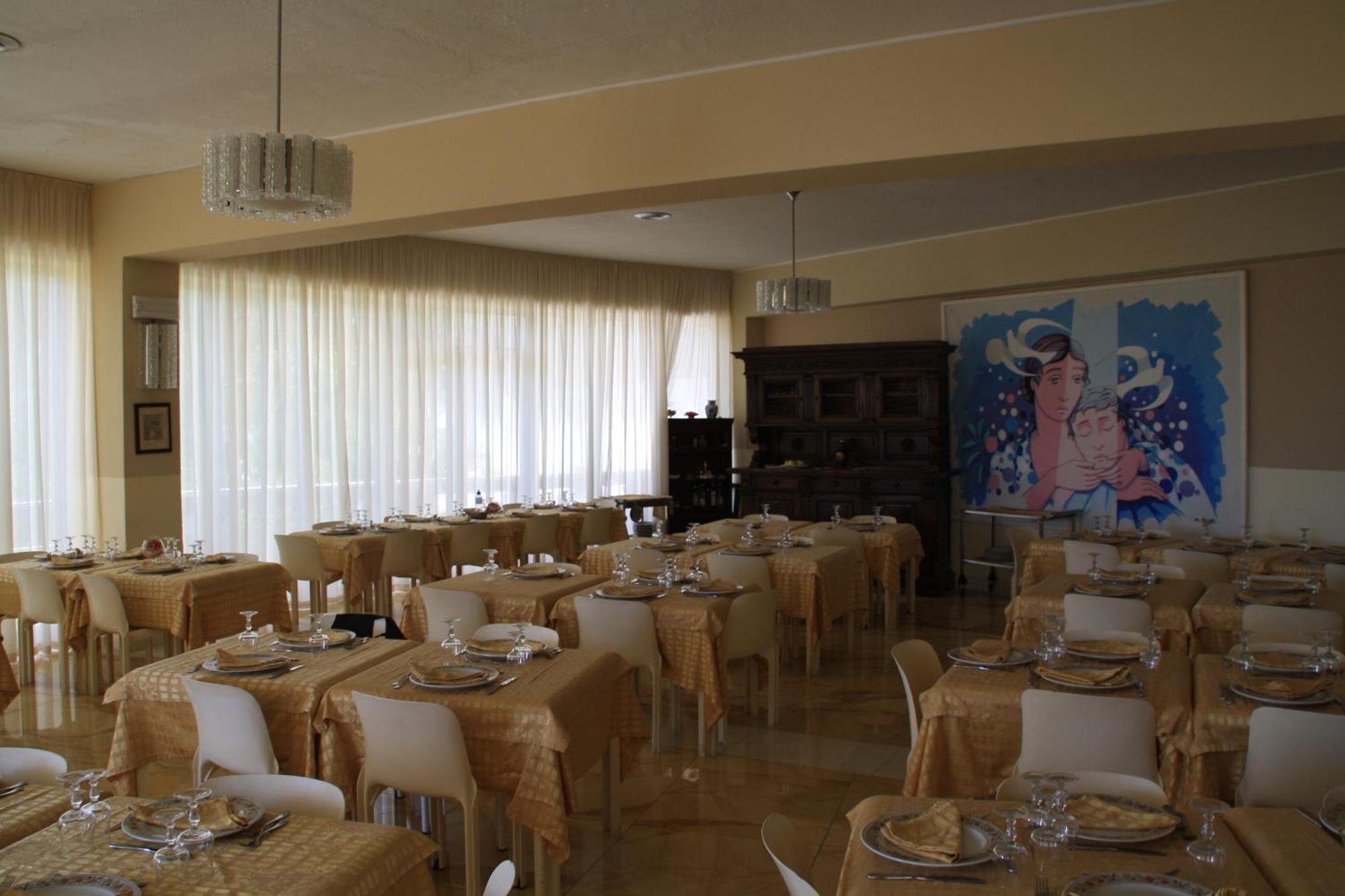 Hotel Villaggio Club Altalia Brancaleone Ngoại thất bức ảnh