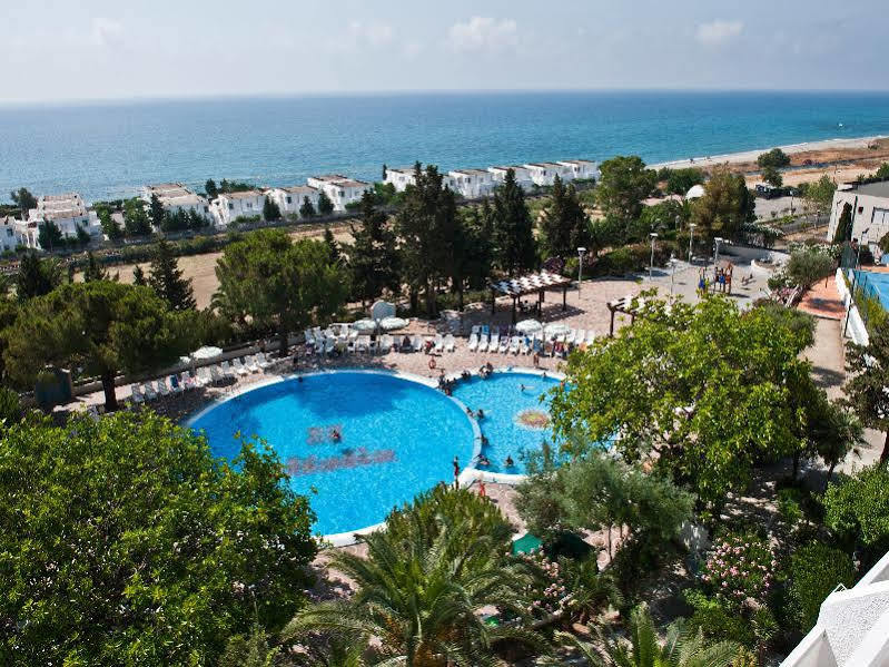 Hotel Villaggio Club Altalia Brancaleone Ngoại thất bức ảnh